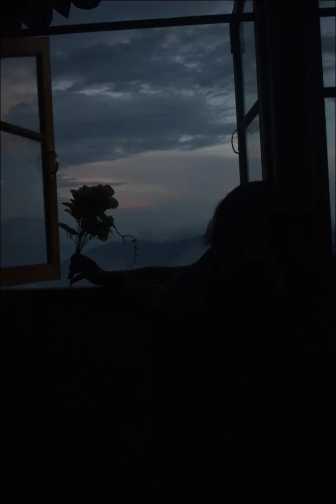 Alone Dp for girls 2 Alone Dp for girls 2