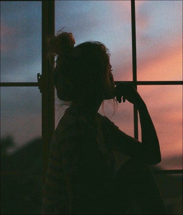 Alone Dp for girls 5 Alone Dp for girls 5