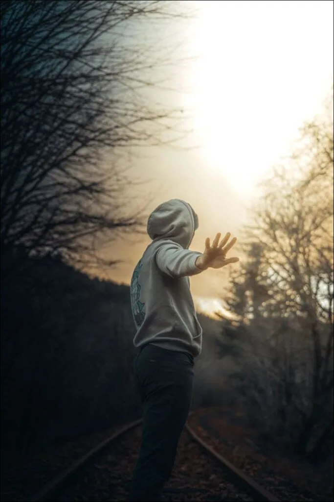 Alone Dp for girls 6 Alone Dp for girls 6