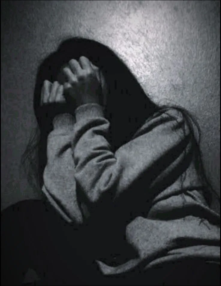 very sad alone dp 5 very sad alone dp 5